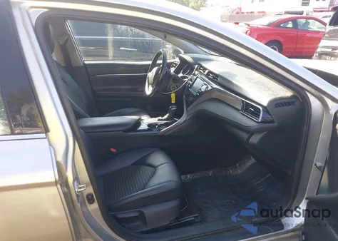 2020 Toyota Camry Se z USA, uszkodzony, nr VIN 4T1G11AK6LU907958